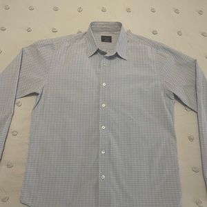 Men’s Medium Untuckit Long Sleeve Shirt Button Up Slim Fit